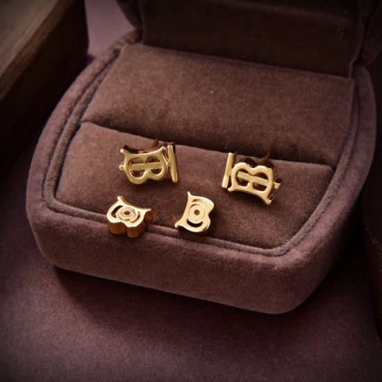 Mature Design Earrings 2023SS BURBERRY Burberry Mature Design Earrings 2023SS BURBERRY Burberry